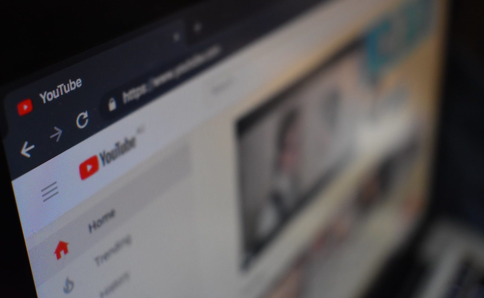 YouTube, show biznes i polityka – co obstawiać prócz sportu w czasie koronawirusa?