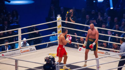 Tyson Fury vs. Dillian Whyte. Kiedy walka? Kto faworytem bukmacherów? Typy i transmisja live