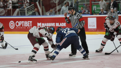 MŚ elity 2022 w hokeju na lodzie mężczyzn. Terminarz i faworyci bukmacherów. Gdzie oglądać mecze na żywo?
