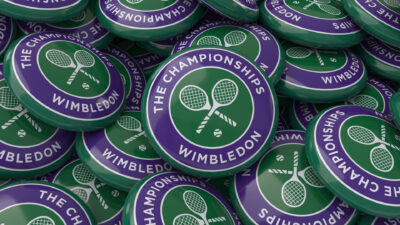 Wimbledon 2022. Kiedy i z kim grają Iga Świątek oraz Hubert Hurkacz? Terminarz, typy bukmacherów i transmisje na żywo