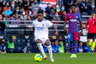 FC Barcelona – Real Madryt. Obstawiamy ligowe El Clásico. Typy i kursy bukmacherskie oraz transmisja na żywo (19.03.2023)